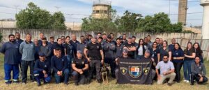 Agentes da Samar recebem treinamento contra ataques de cães em parceria com o 12º Baep